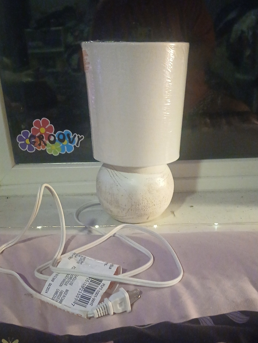 White Ceramic Ball Table Lamp - White